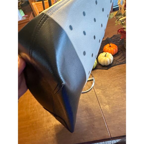 Kate Spade Disney x Minnie Mouse Reversible Tote Bag Women's EUC with Wristlet - Picture 15 of 16